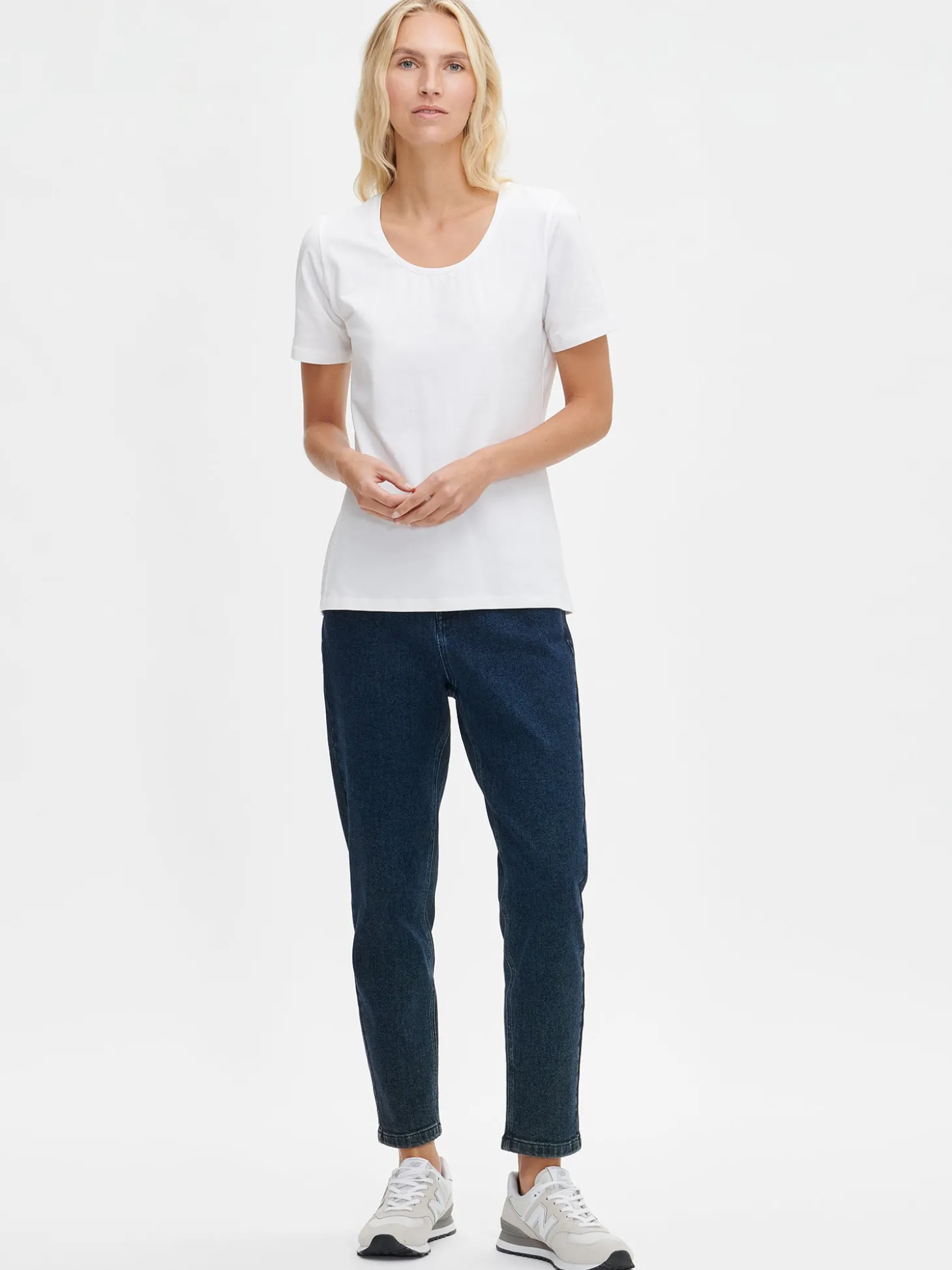 BASIC t-paita - valkoinen
