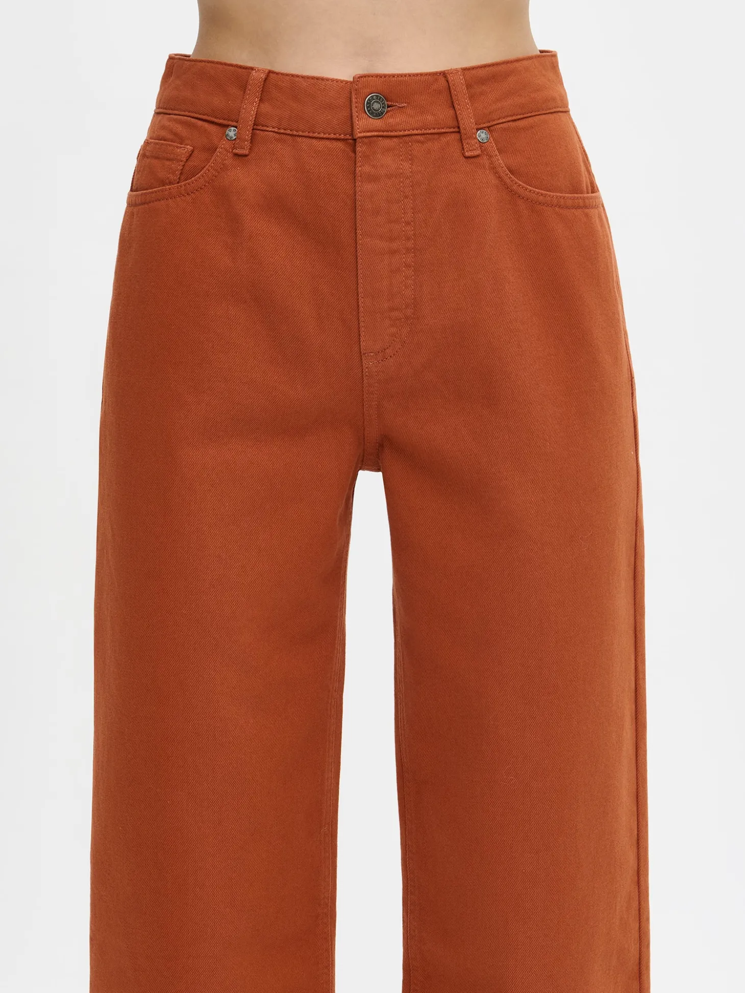 CROPPED LEVEE farkut - ruskea